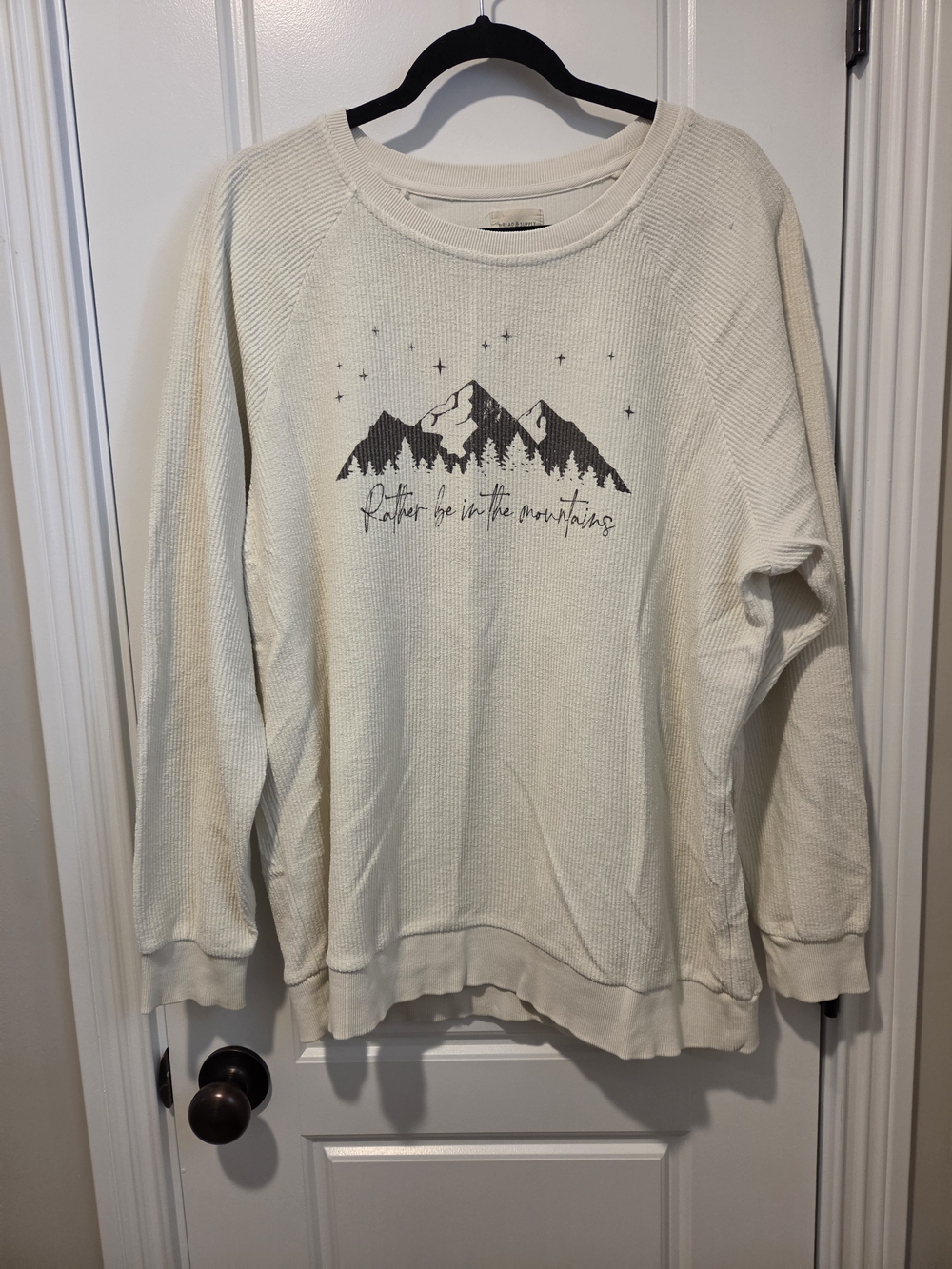 Thread & Supply Cream Crewneck with Mountain Graphic - Medium